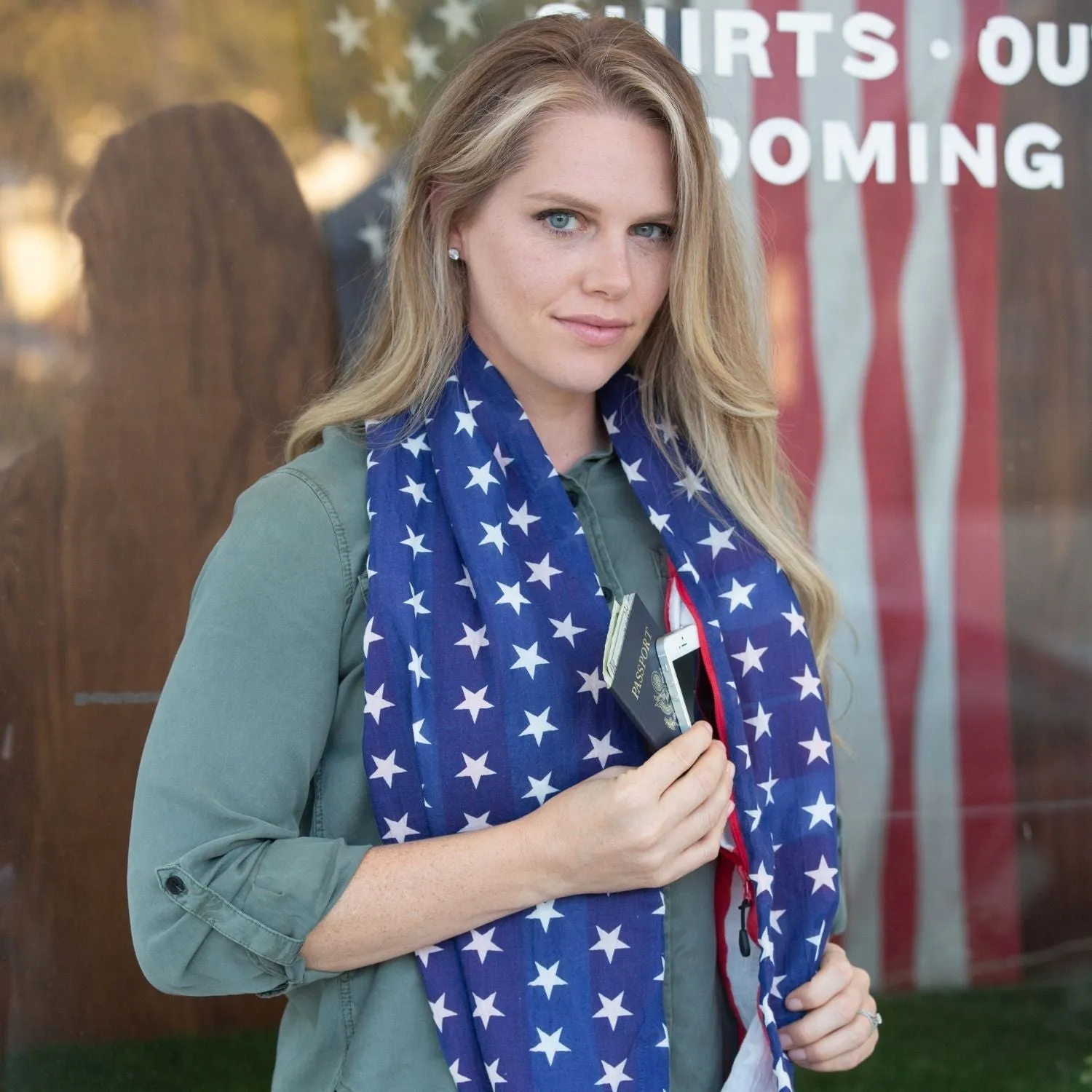 Convertible Infinity Scarf with Pocket | Americana