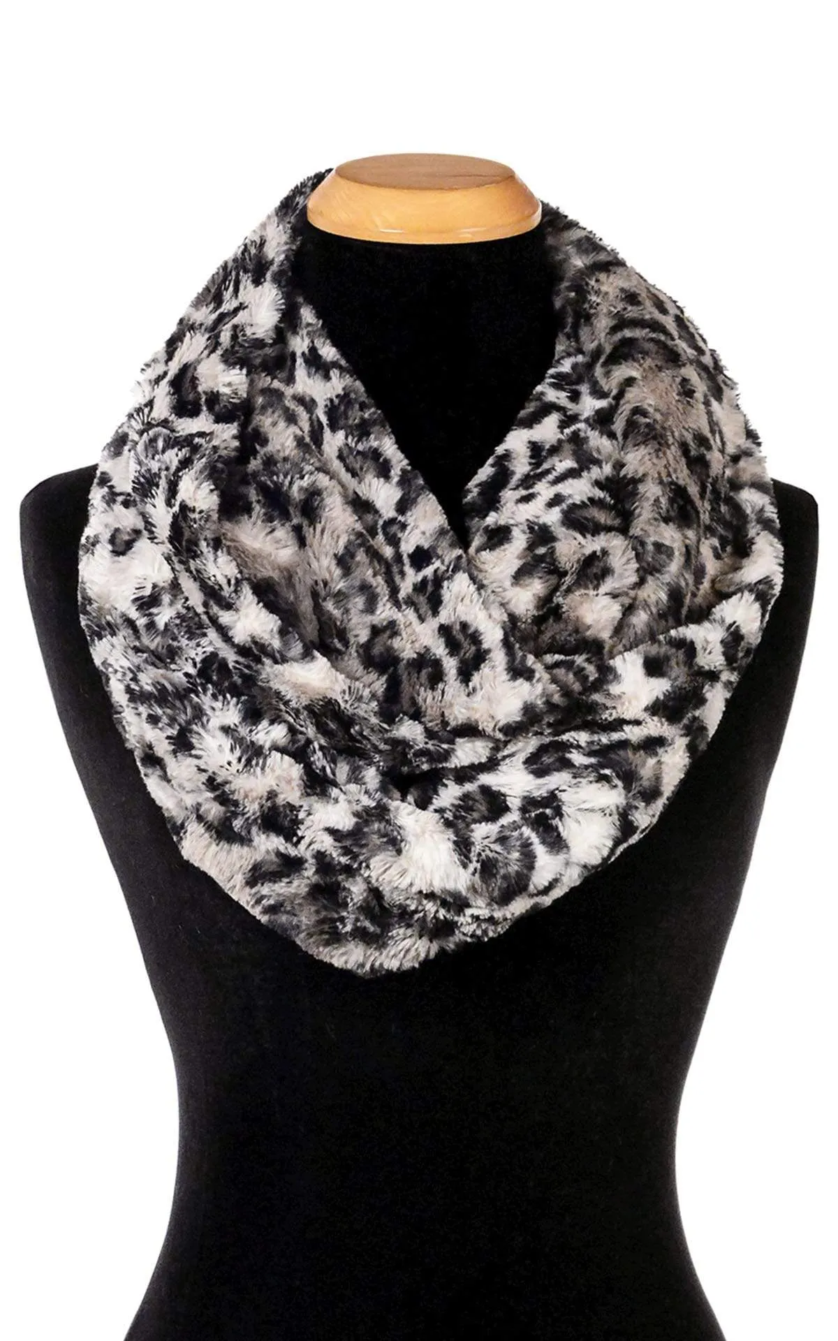 Infinity Scarf - Luxury Faux Fur Savannah Cat in Gray