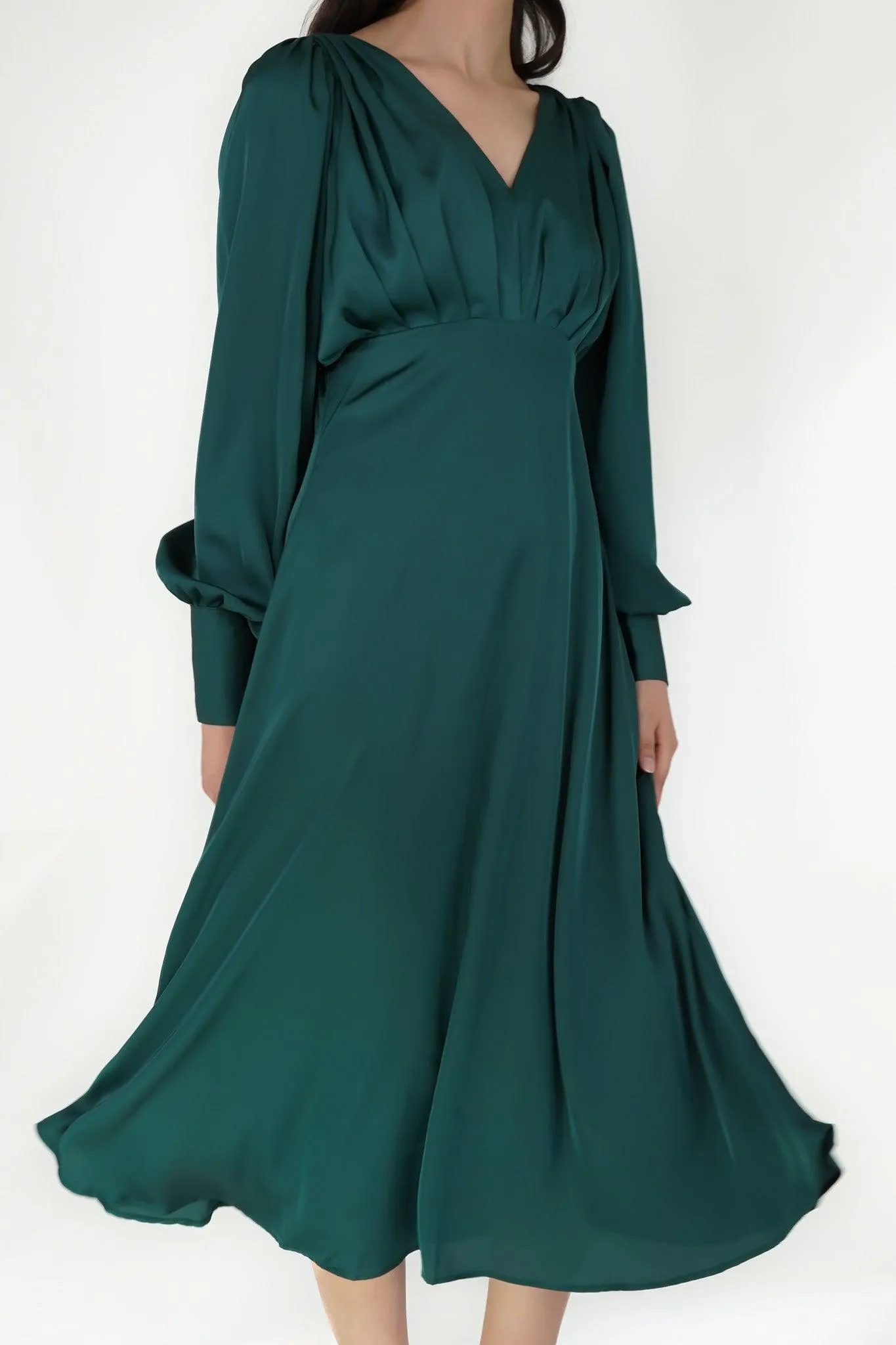 Zarina Emerald Green Luxury Matt Satin Midi Dress With Long Sleeves